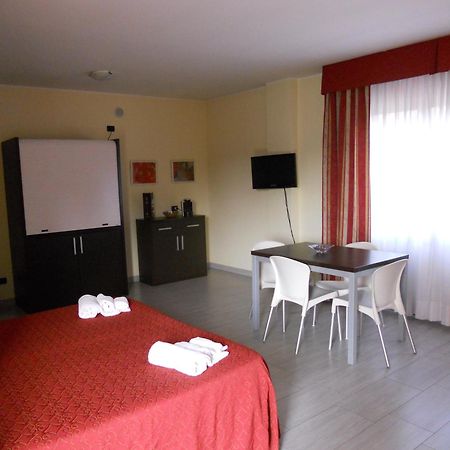 Residence San Prospero Garbagnate Milanese Cameră foto