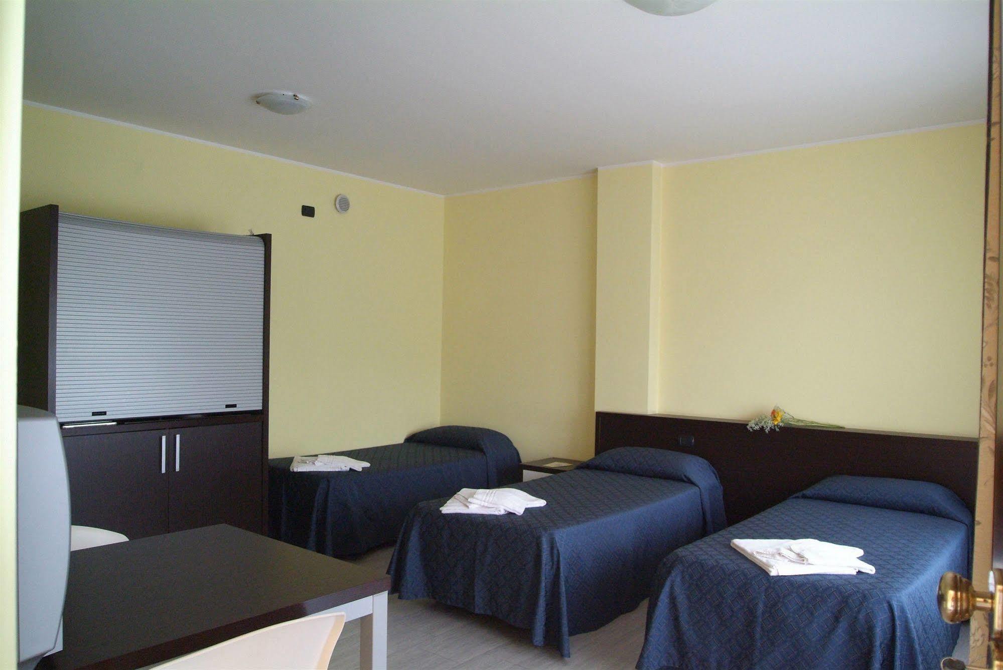 Residence San Prospero Garbagnate Milanese Exterior foto